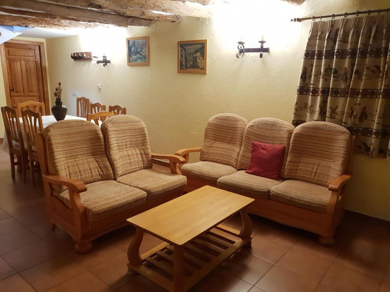 Barba Holiday home Fuente-Higuera
